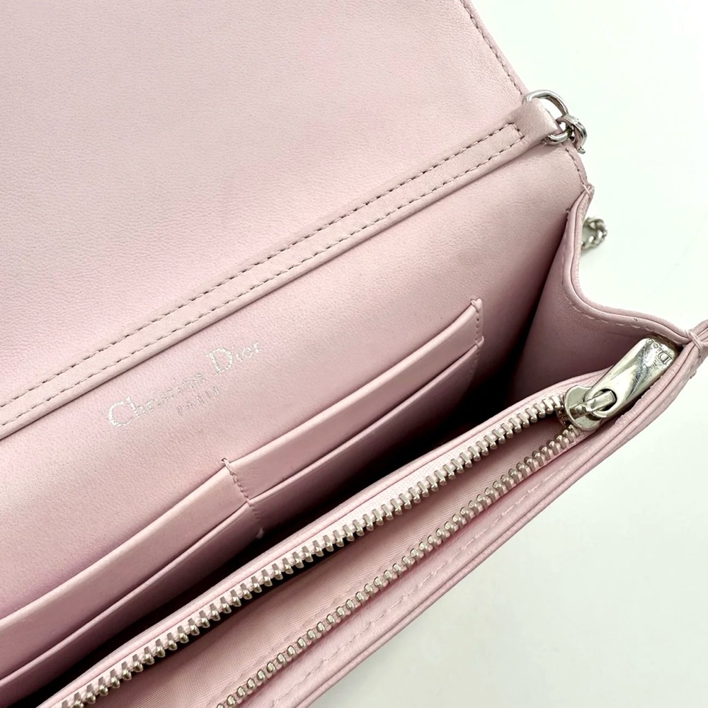 Christian Dior Diorama Patch Embellished Leather Wallet on Chain (2016) - Picture 11 of 12